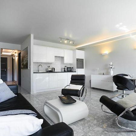 2-Bedroom Apartment Pointe Croisette Peaceful Walk To The Beach Канни Екстер'єр фото