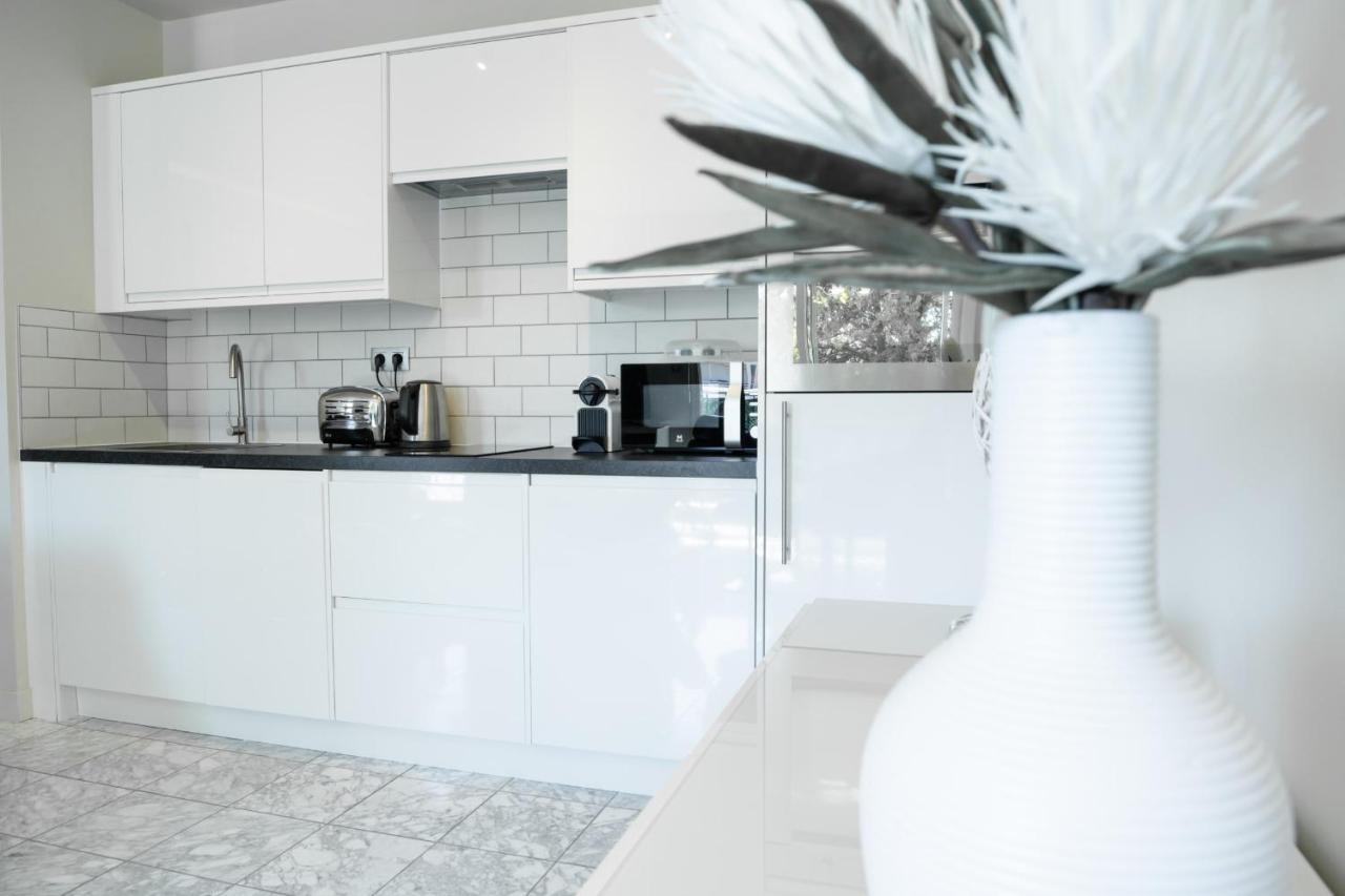 2-Bedroom Apartment Pointe Croisette Peaceful Walk To The Beach Канни Екстер'єр фото
